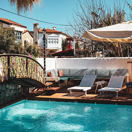 B House Alacati Hotel *