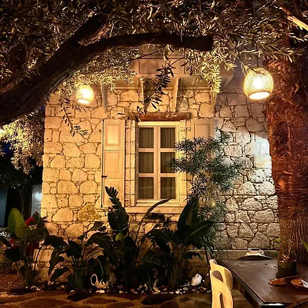 B House Alacati Cesme