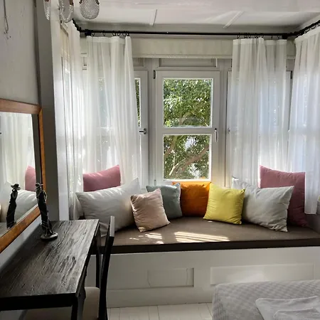 B House Hotel